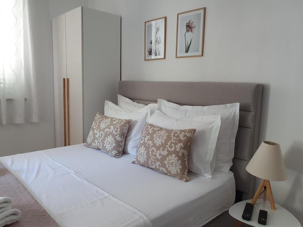 Apartmani Eterovic Baška Voda Exterior foto