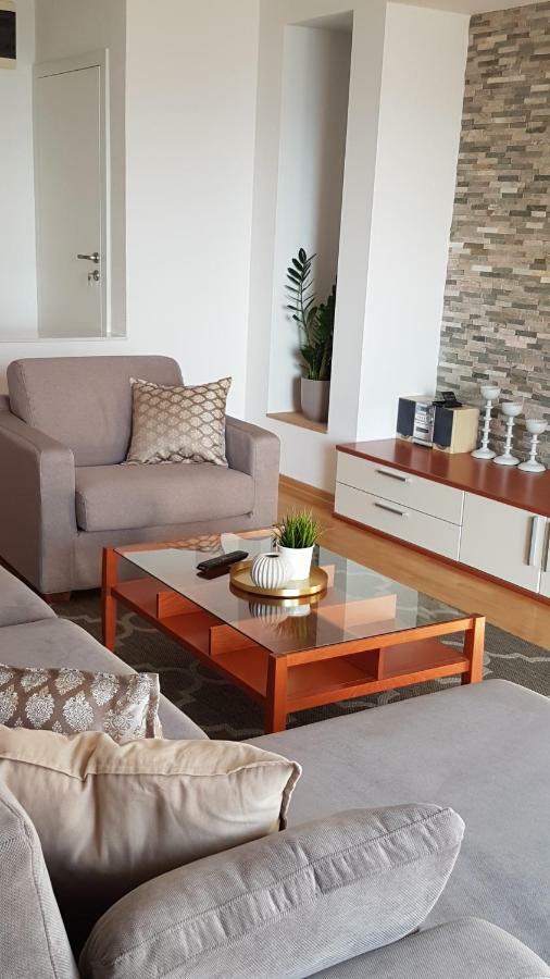 Apartmani Eterovic Baška Voda Exterior foto